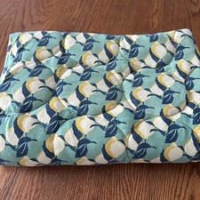 Kate Quinn quilt/ blanket lemon print
