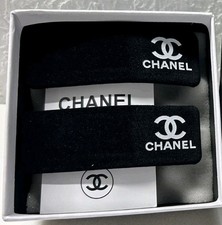 Chanel Beaut  Hair Clip Set of 2 GWP Black Gold Logo New