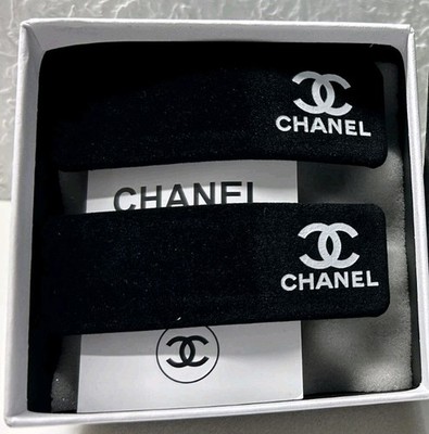 Chanel Beauté Hair Clip Set of 2 GWP Black Gold Logo New