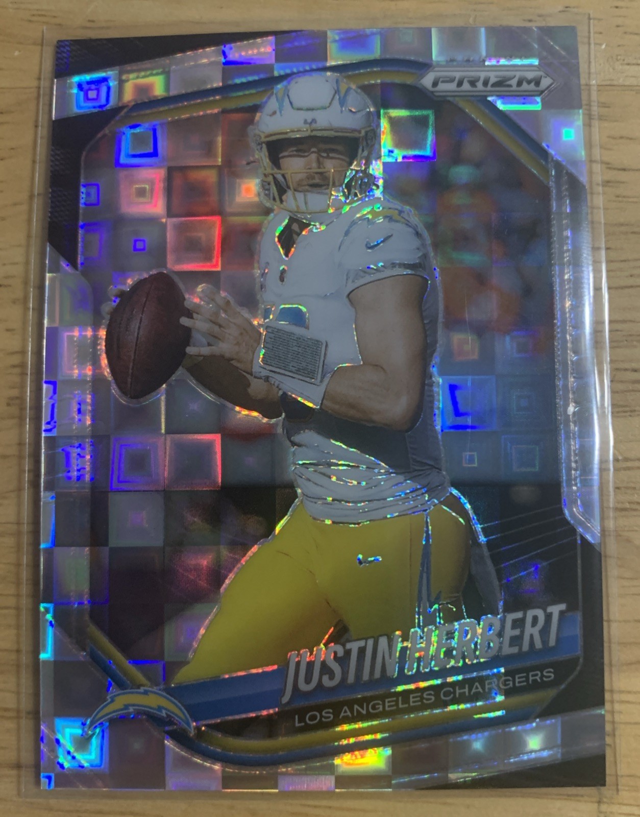2025 Justin Herbert Panini Prizm Premium No.215 Pandora Prizm /400