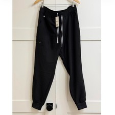 Figs Women's Zamora Jogger Scrub Pants in Black, Size Large
