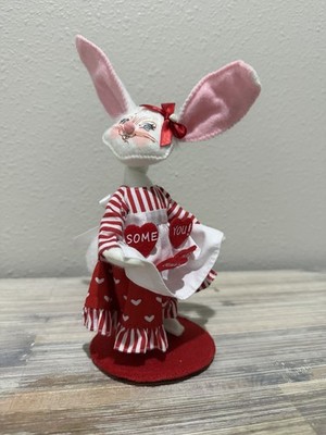 Annalee 6in Some Bunny Loves You Item #110619 - 2019