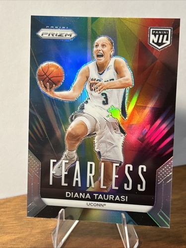 2025 Panini UConn WNBA Diana Taurasi Fearless #F-3