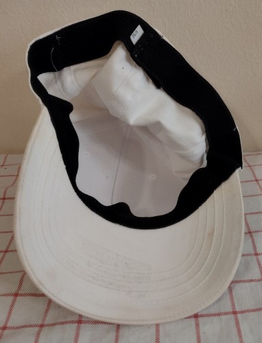 Cappello berretto sportivo slipstream aderente taglia S-M bianco ricamato ciclismo firmato - Foto 6 di 6