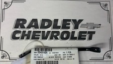 NEW GM OEM COLORADO FENDER COMPONENTS- FENDER FRONT BRACKET GMC 23431924