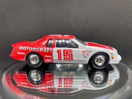 RCCA / Action 1985 #15 Ricky Rudd Motorcraft Ford Thunderbird - Loose - 1/64 - Picture 6 of 11
