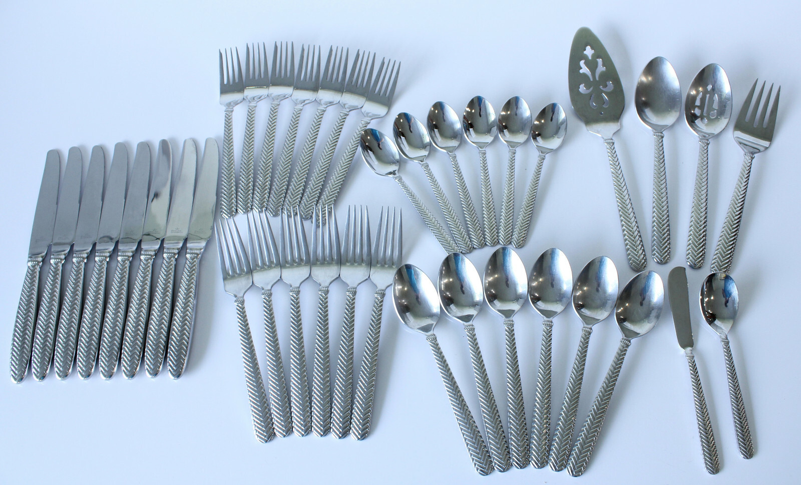 Wallace REINS inoxydable Couverts Set (39 pcs.) lignes verticales, arrondis Poignées Wallace REINS inoxydable Couverts Set (39 pcs.) lignes verticales, arrondis Poignées