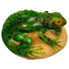 Green Iguana Lizard Tagua Nut Carving