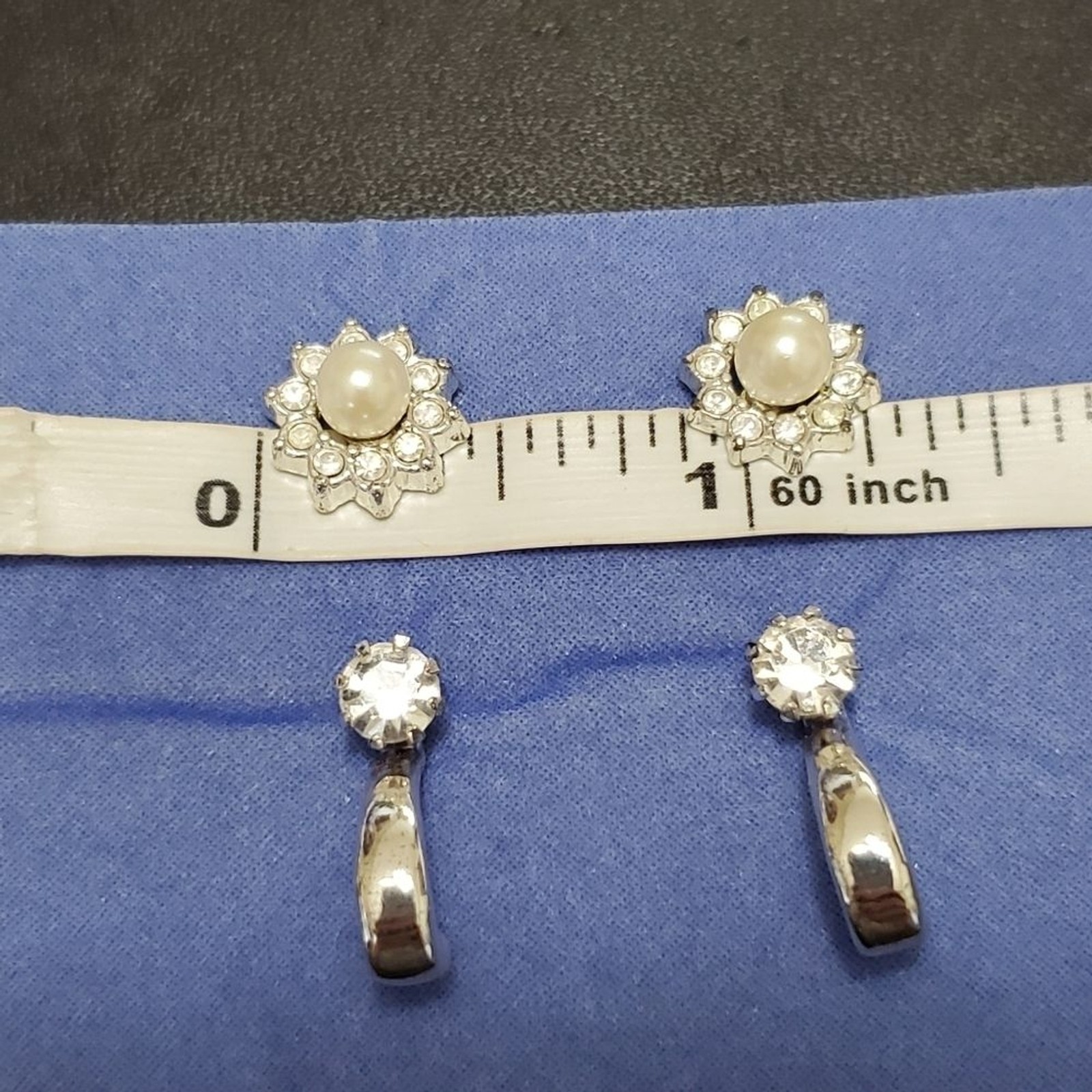 Avon interchangeable coordinating earring set - image 8