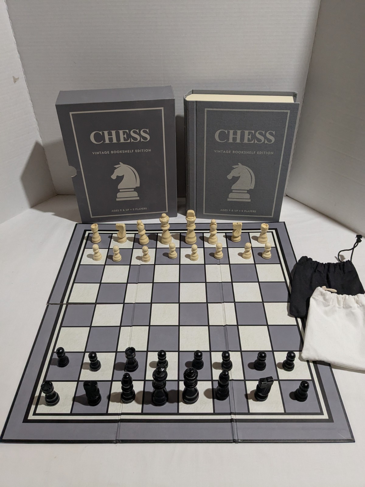 Chess Vintage Bookshelf Edition Board game With Sleeve WB Game Company 