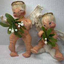 2 Annalee Merry Christmas Holiday Angel Cherubs Holding Mistletoe 1991 7 Halo