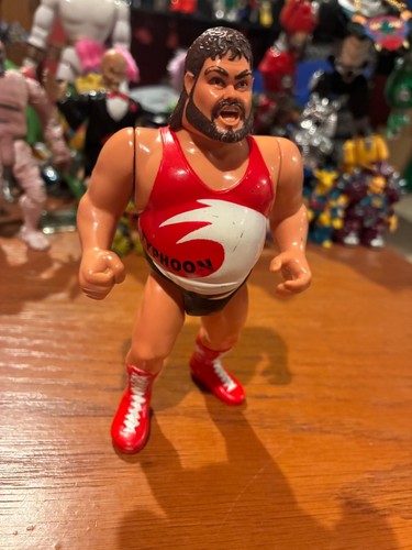 1991 Hasbro WWF Series 3 Typhoon Action Figure Tit...