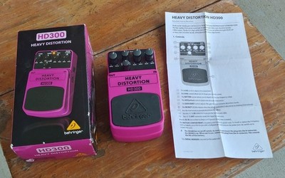 Used BEHRINGER HD300 HEAVY DISTORTION Guitar Effect Pedal w/BOX & PAPERWORK