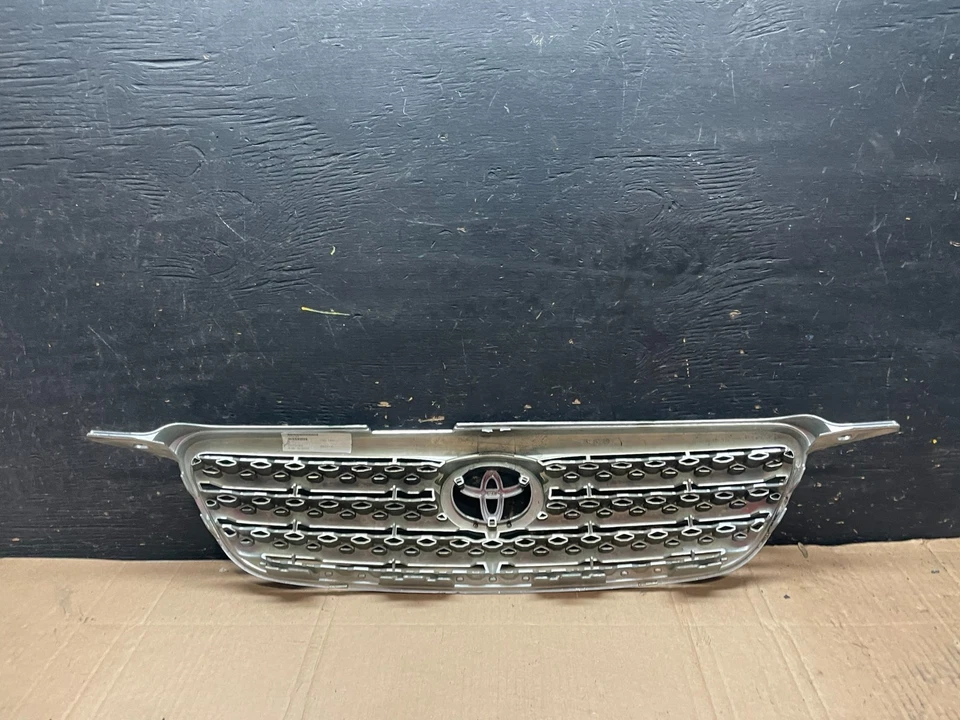 Grelha dianteira superior Toyota Matrix 2004 a 2008 Aftermarket T3859 DG - Imagem 4 de 4