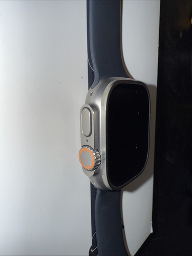 Apple Watch Ultra (1st gen) LTE/Wifi/32gb - Photo 6 sur 7
