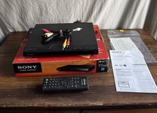 Sony Progressive Scan DVP-SR210P CD/DVD Player Includes Remote