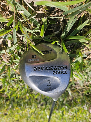 Knight Golf Devastator 200cc Titanium 3 Wood 15* RH Regular Graphite 43'' 
