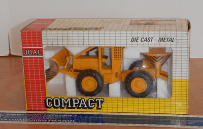 JOAL DIECAST SNOW PLOUGH, SALT SPREADER,  1/43 SCALE #229, NOS, MADE IN SPAIN