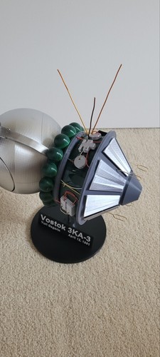 Russian Vostok 1 -Soviet 3KA space capsule - spacecraft - Vostok programme - Picture 6 of 14