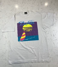 Vtg Boston Sailboat Women /Teen  L (Chest=20”) Screen Star T Shirt Single Stitch