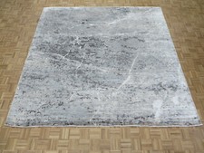 10 x 10'3 Square Hand Knotted Gray Modern Abstract Oriental Rug With Silk G9076