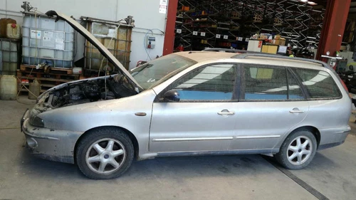 0046476124 Enjoliveur Inf Feu Arriere Gauche pour FIAT MAREA (185) WEEKE 1370797 - Photo 5/10