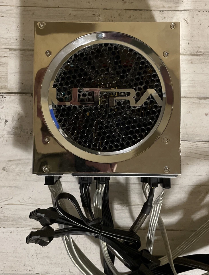 Ultra 550 Watt ATX Switching Power Supply ULT-X2550P 50-60Hz 115/230V With Cords - Image 2 of 4