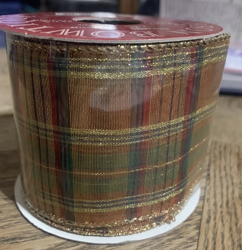 Christmas Crafting Ribbon Bowtique Wire Edge 2.5 x 3yd Green Red Gold New - Picture 3 of 3