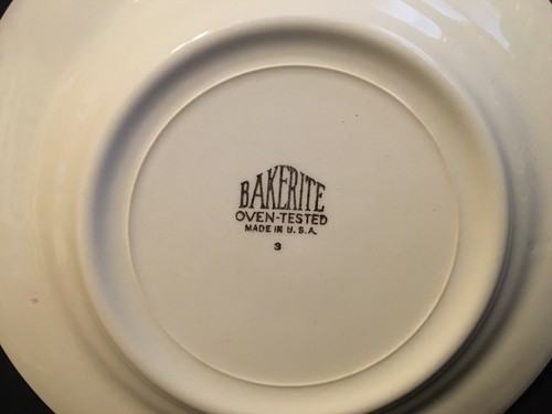 Harker BAKERITE pottery silhouette bread dessert plate 6.25" - Picture 4 of 4