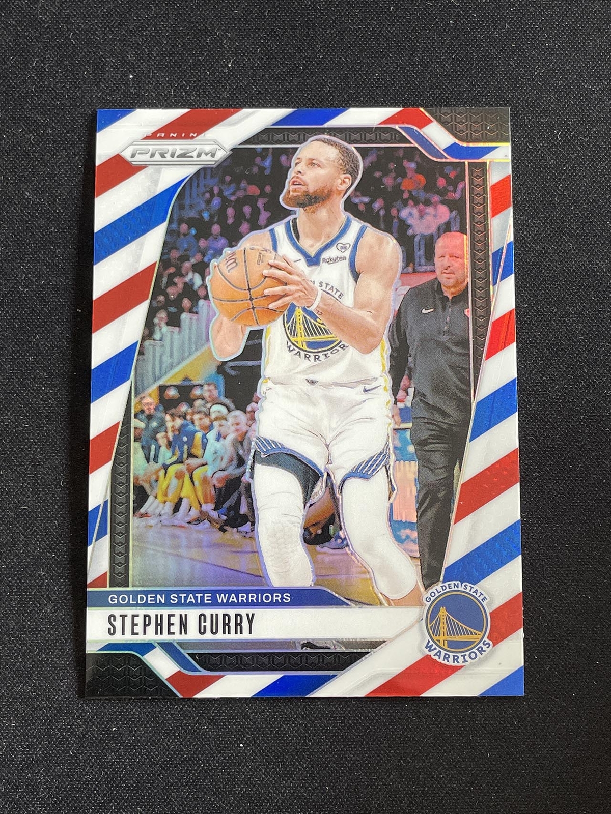 Stephen Curry 2024-25 Panini Prizm Red White Blue Prizm #134