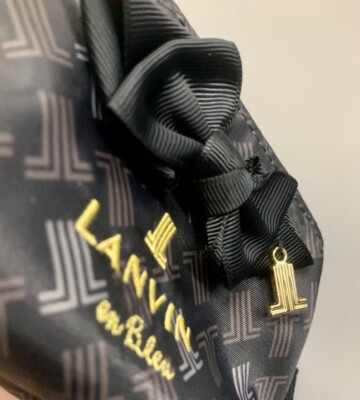 その他 LANVIN en Bleu WRAP CASE PO n Greige 548 Amazon.com: LANVIN en Bleu(ランバンオンブルー) Contemporary