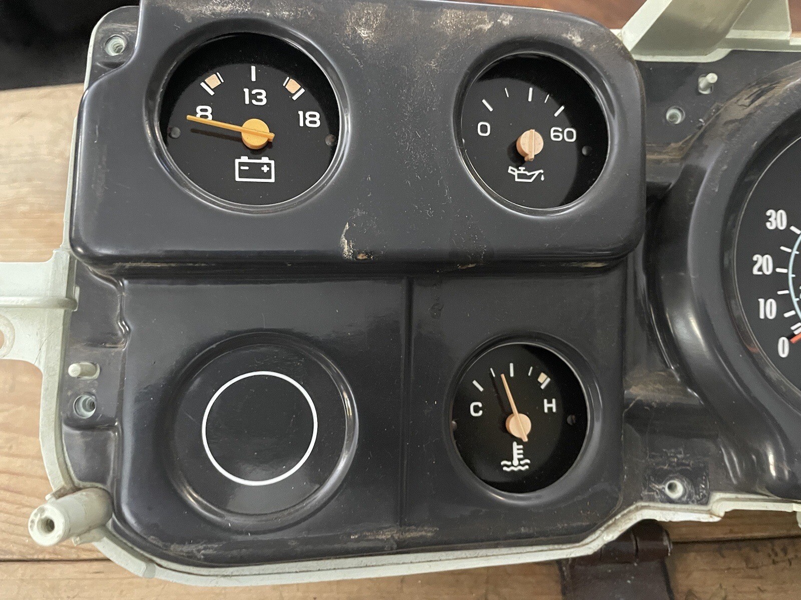 7687 C10 7387 Speedometer Cluster Instrument Gauges Panel Bezel K5