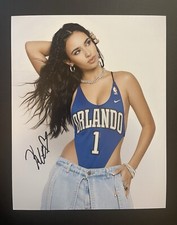 Kylie Cantrall Signed Modeling 8x10 Photo Kylie Cantrall Signed Modeling 8x10 Photo