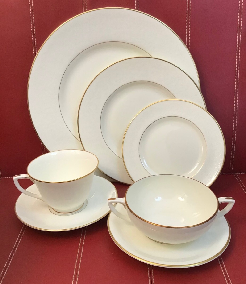$160 RARE Place Settings Royal Worcester CONCERTO Fine Bone China  England