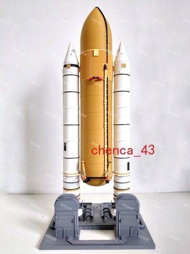 1/200 Scale Discovery Space Shuttle Booster Hubble Platform Painted Model Collec - 第 15/30 張圖片