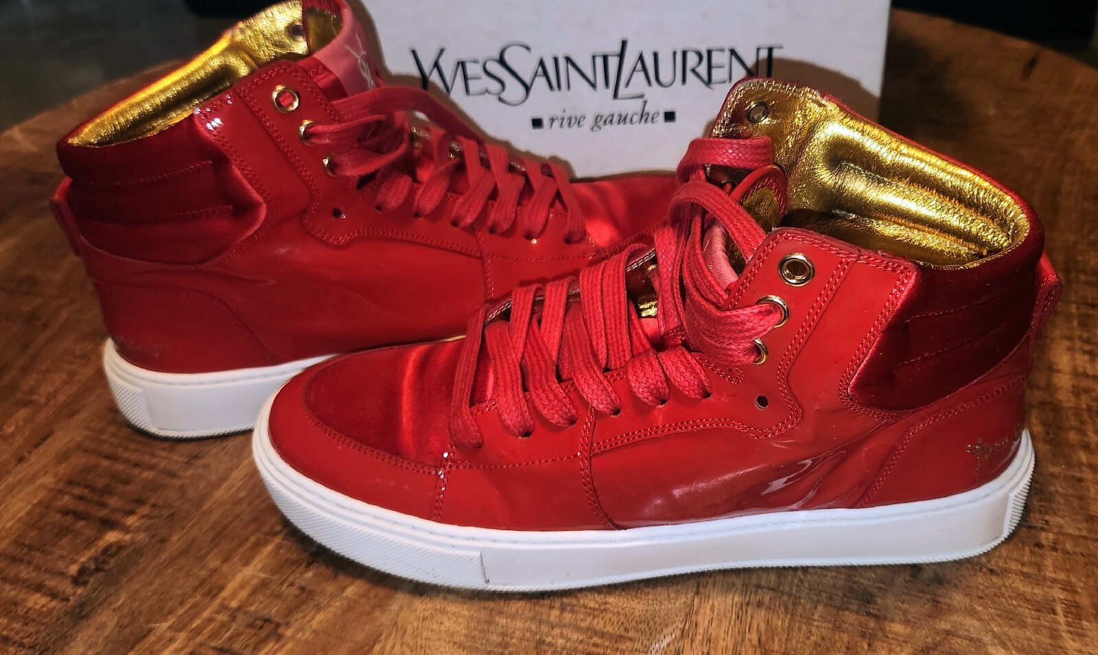 Sneakers alte Yves Saint Laurent ROSSO in pelle verniciata Malibu TAGLIA 6 5 (CYY20)