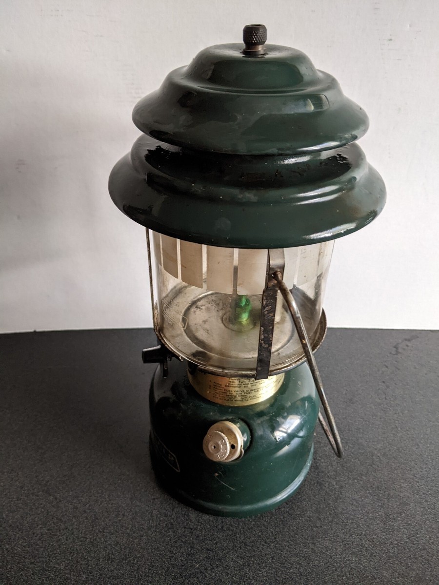 Coleman Lantern, 288 CL2. Two Mantle, Adjustable Dated 3/84 Made