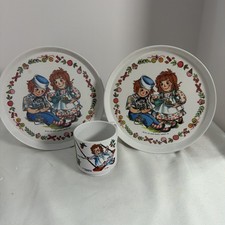 VTG Raggedy Ann  Andy Oneida Ware Two Plates And One Cup 1969