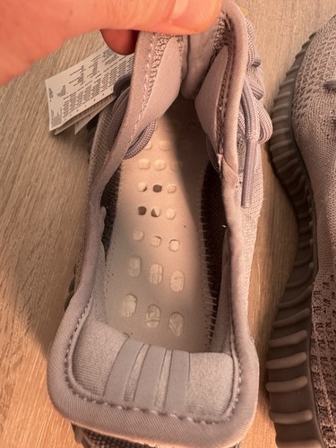 Adidas Yeezy Boost 350 V2 Steel Grey US 10,5 EU 44 2/3 - Bild 11 von 16