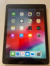 Apple iPad Air 16GB, WLAN, 9,7 Zoll - Spacegrau super Zustand keine Kratzer
