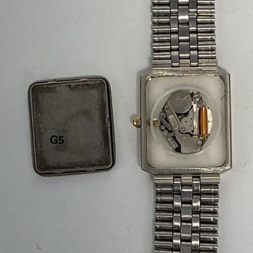 Pierre Cardin Watch 26mm Silver Gold Two Tone LPC-2008 2035 NEW BATTERY! - Picture 14 of 16