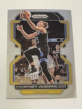 2022 Panini Prizm WNBA Basketball #103 - Courtney Vandersloot - Chicago Sky