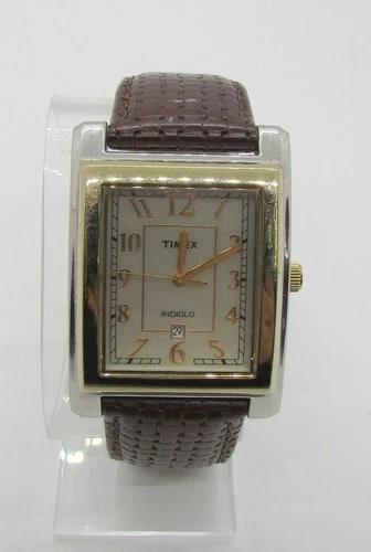 Vintage Timex Expedition Indiglo Leather Quartz Analog 32mm Wrist Watch