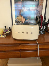 SMEG 2-Slice Cream Toaster 950W Stainless Steel 6 Settings Defrost Reheat