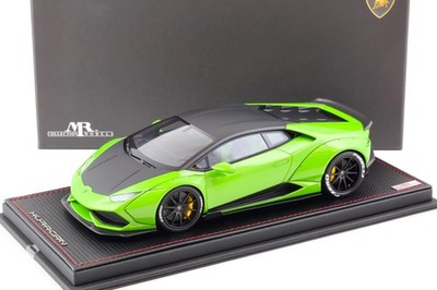 1:18 MR Collection Lamborghini Huracan Aftermarket Verde Mantis/ Ner Nemesis - L