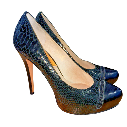 Michael Kors WOMENS 7.5M PRE-OWNED Heels Cap Toe Pumps Snake Leather Black Print - Picture 3 of 15