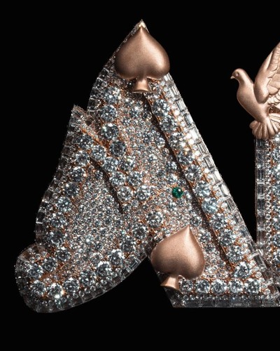 Custom "ACE" Spade & Dove Pendant in 925 Sterling Silver & VVS Moissanite - Picture 8 of 9