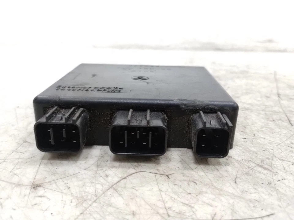 Yamaha XV1600 2001 Road Star ECU ECM módulo de control informático J4T098 Foto 2 de 4