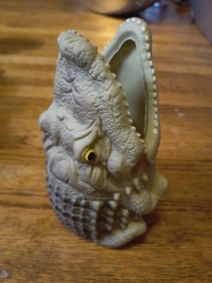 Vintage 2003 Rivers Edge Products Alligator Head Business Card Holder / Desk...