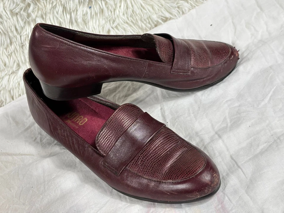 Mocassim Munro Kiera American Couro Borgonha Conforto Feminino Tamanho 9.5 - Imagem 2 de 4